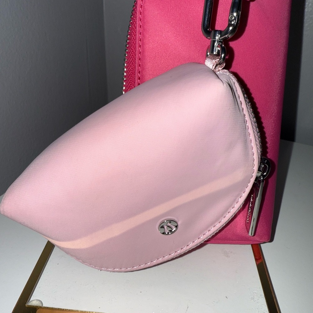 Lululemon Dual Pouch Wristlet Wallet Pink and Light - Picture 9 of 10